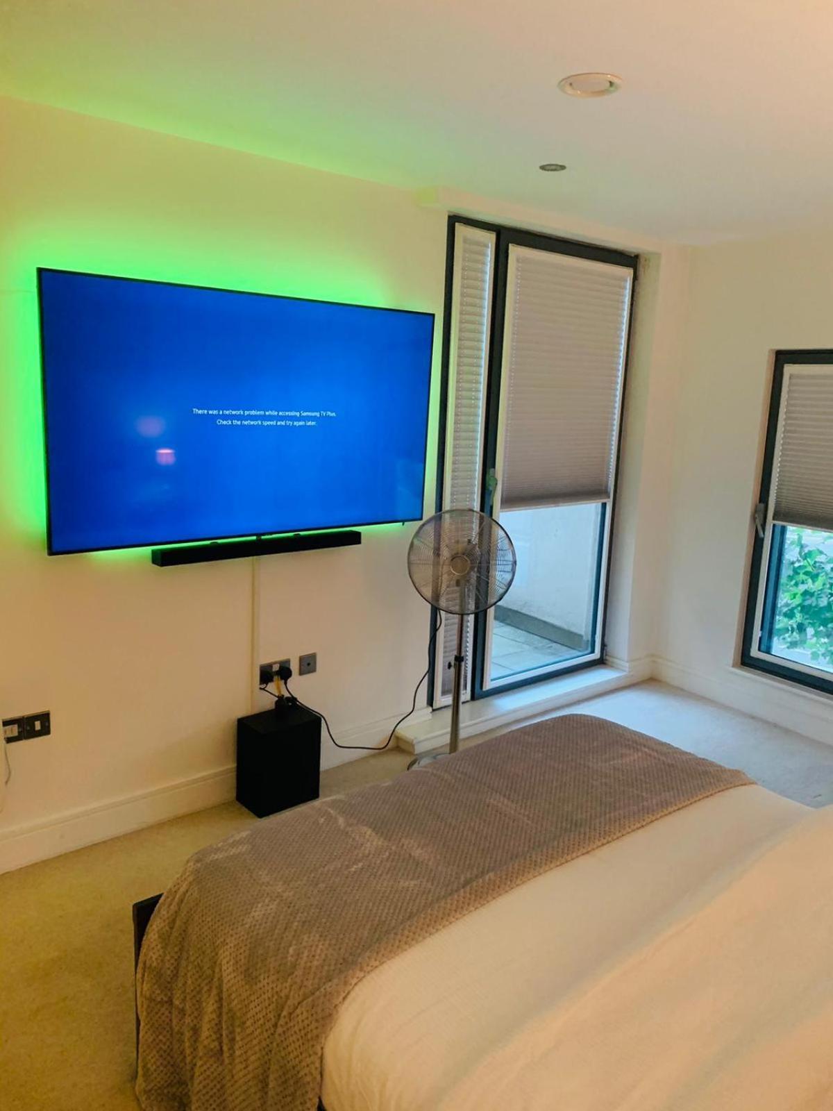 Sim Luxury Apartments Londen Buitenkant foto